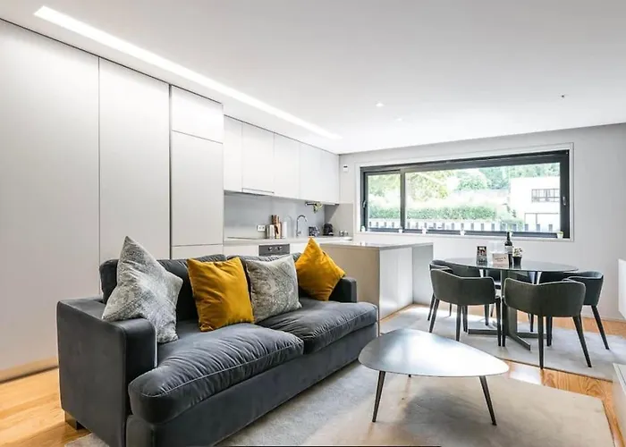 New Lux 2Br Flat Free Parking Cedofeita Porto